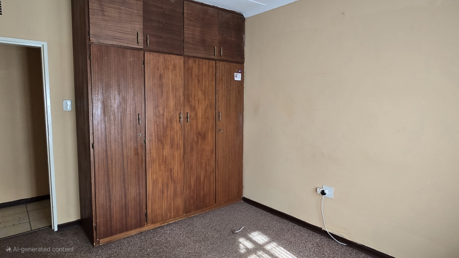 4 Bedroom Property for Sale in Oos Einde North West
